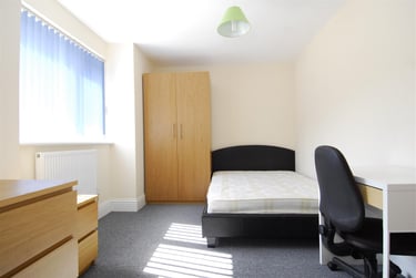 5 bed house, Quaker Lane, Peverell, Plymouth, PL34FA - Image 7